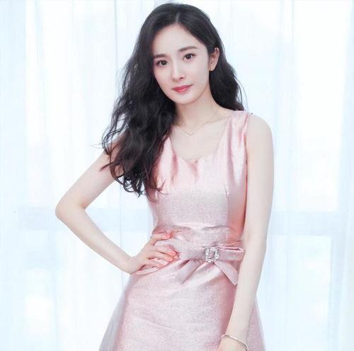 尖叫之夜吃瓜宋轶,宋轶吃瓜现场，揭秘娱乐圈幕后故事